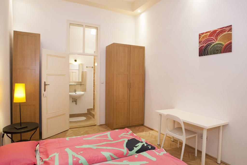 Carolyn Apartman In The Old City Daire Budapeşte Dış mekan fotoğraf